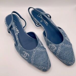 Chanel slim back denim limited edition